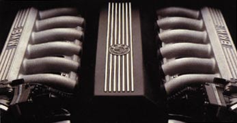 bmw_7er_v12_motor.jpg